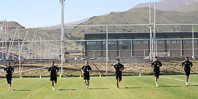 Erciyes'in Zirvesi, Yaz Kampı İçin Yerli ve Yabancı 25 Kulübün Tercihi Oldu