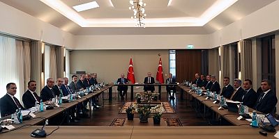 Erdoğan, Ahlat’ta bölge valileri toplantısına başkanlık etti