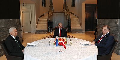 Erdoğan, Antalya'daki temaslarını sürdürüyor