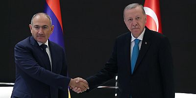 Erdoğan, Paşinyan ile görüştü