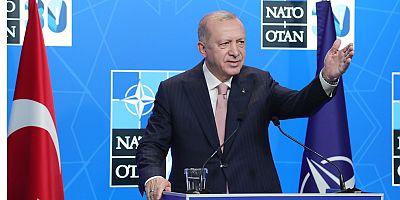 Erdoğan: “Türkiye’de yalan terörü estiriliyor”