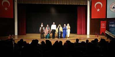 ERÜ’de 11. Tiyatro Festivali Perdelerini Açtı