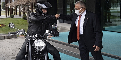 ESKİ BAKAN TÜZMEN BÜYÜKKILIÇ'I ZİYARET ETTİ