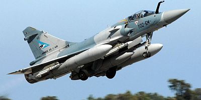 Fransa, Ukrayna'ya Mirage 2000 savaş uçağı sağlayacak