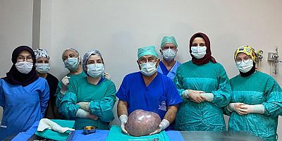 Görenler hamile zannediyordu, 6,4 kilogram kitle çıktı!