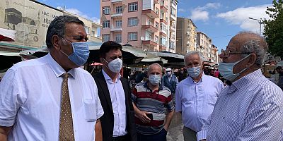 Gürer: “Vatandaş kredi ile yaşıyor”   