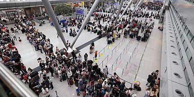 Havalimanlarında sıvılara 100 ml sınırı geri geliyor