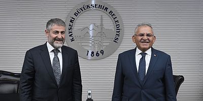 HAZİNE VE MALİYE BAKANI NEBATİ’DEN BAŞKAN BÜYÜKKILIÇ’A ZİYARET