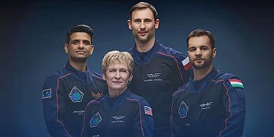Hindistan, 41 yıl sonra ilk astronotunu uzaya gönderdi