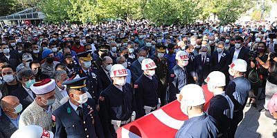 İDLİB ŞEHİDİMİZ SON YOLCULUĞUNA UĞURLANDI