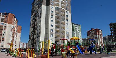 KAMU MALLARINI KORUYUP, KOLLAYINIZ