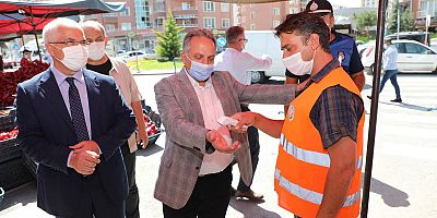 KAYMAKAM DÖNMEZ'DEN BAŞKAN YALÇIN'A KORONAVİRÜS TEŞEKKÜRÜ