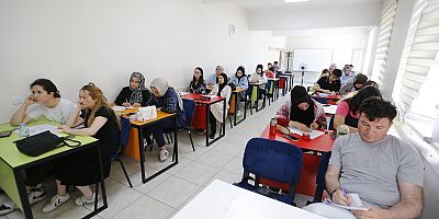 KAYMEK'in ücretsiz KPSS kursu ve deneme kulübüne yoğun ilgi