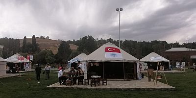 KAYSERİ, AHLAT MİLLET BAHÇESİ’NDE YERİNİ ALDI