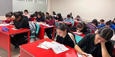 Kayseri Büyükşehir'den KPSS ve LGS Öncesi Deneme Sınavları