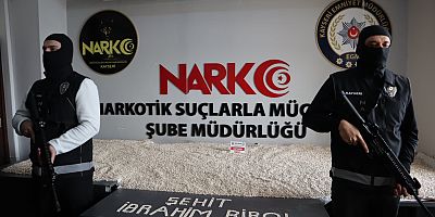 Kayseri'de 1 milyon 260 bin adet uyuşturucu hap ele geçirildi 