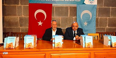 Kayseri'de ‘Doğu Türkistan’a Ses Ver’ konferansı düzenlendi