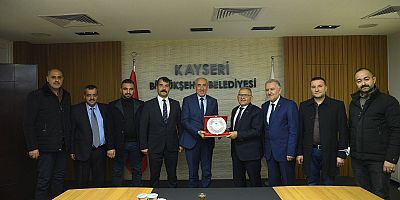 KAYSERİ OTO SANATKÂRLARI ODASI'NDAN BÜYÜKKILIÇ'A PLAKET