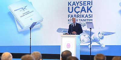 Kayseri Uçak Fabrikası Kitabı Tanıtım Töreni Bakan Akar'ın Katılımı ile Gerçekleşti