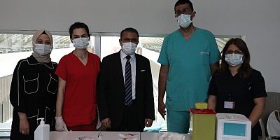 KUMSMALL AVM'DE MOBİL EKİPLER AŞI YAPTI