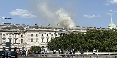 Londra'da Somerset House sanat merkezinde yang?n ?kt?