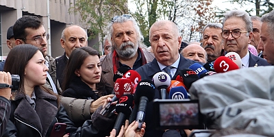 Özdağ, Kemal Kılıçdaroğlu'nun yargılandığı davaya katıldı. Destek çıklaması yaptı