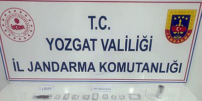 Sabıkalı 2 kişi uyuşturucuyla yakalandı