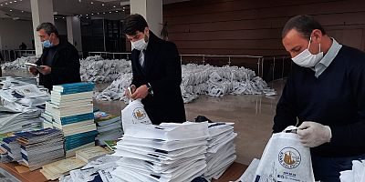 SİVAS BELEDİYESİ'NDEN 58 BİN EVE İNANCIN ZAFERİ ÇANAKKALE KİTABI.