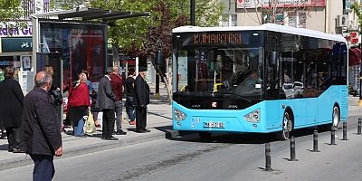 SİVAS'TA YKS'YE GİRECEKLERE BELEDİYE OTOBÜSÜ ÜCRETSİZ OLACAK...