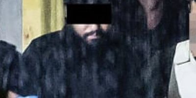 Solingen saldırısının şüphelisi teslim oldu