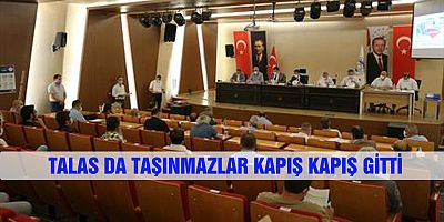 Talas Belediyesi’ne ait çeşitli mevkilerdeki 11 parça taşınmazın satışı gerçekleşti.