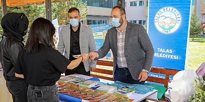 TALAS BELEDİYESİ NUH NACİ YAZGAN ÜNİVERSİTESİNDE STAND AÇTI