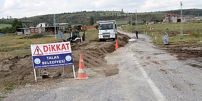 TALAS KIRSALINDA YOLLAR GENİŞLİYOR