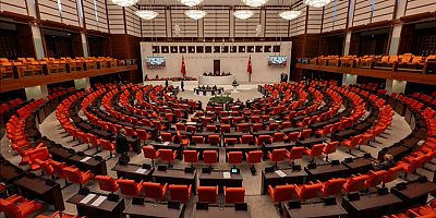 TBMM Başkanlık Divanı'nda 8 isim değişti