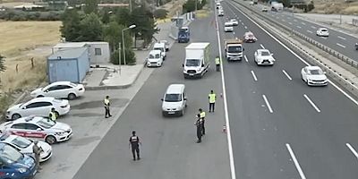 Trafik kontrolünde durdurulan araçların yüzde 17'inde kural ihlali tespit edildi