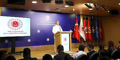 Tuğamiral Aktürk: 'TSK terörle mücadelesini kara propaganda ve dezenformasyon çabalarına karşın sürdürecek'