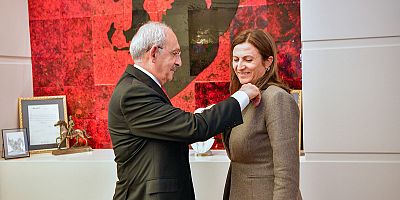 Türkan Elçi CHP'ye katıldı
