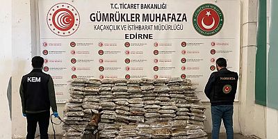 Üç sınır kapısında 484 kilo uyuşturucu yakalandı