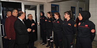 Vali Günaydın ve Başkan Büyükkılıç  İtfaiyecilerle İftarda Buluştu