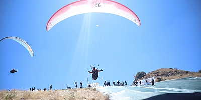  Yabancı Pilotlar Ali Dağı’na Hayran Kaldı.