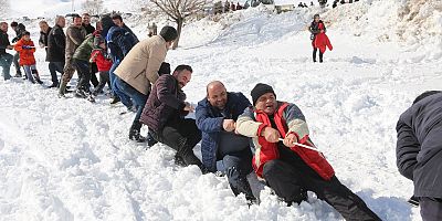 YAHYALI BELEDİYESİNDEN PERSONELE YÖNELİK KAR FESTİVALİ