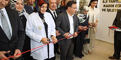 YAHYALI’DA İLKOKUL, HALI SAHA VE KADIN KOOPERATİFİ TÖRENLE AÇILDI