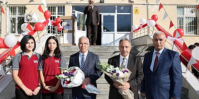 YALÇIN “CUMHURİYETİN İKİNCİ 100 YILININ NEFERLERİSİNİZ”
