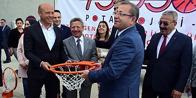 Yazgat da Okullara pota dağıtıldı